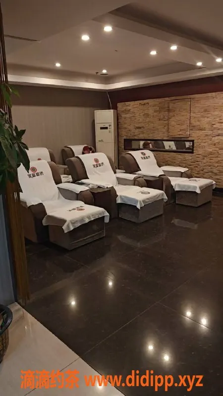 南宁楼凤-西乡塘鼎杰养生水疗会所预约338-398