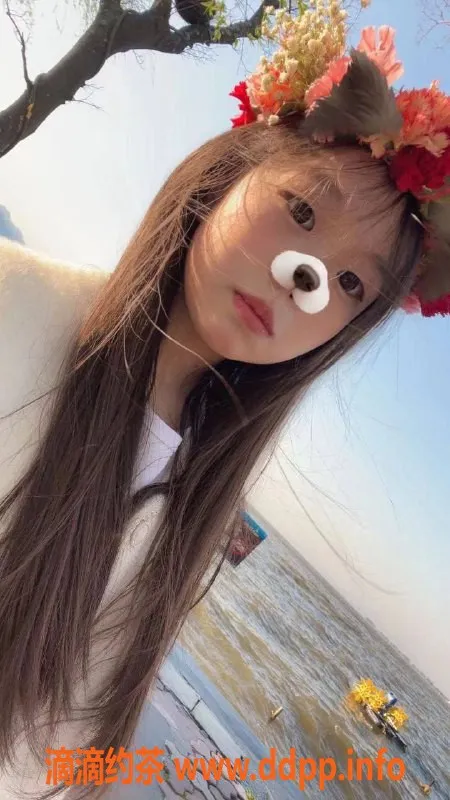 成都楼凤资源信息,成都小婷，市中心热辣服务，尽享6p与10pp