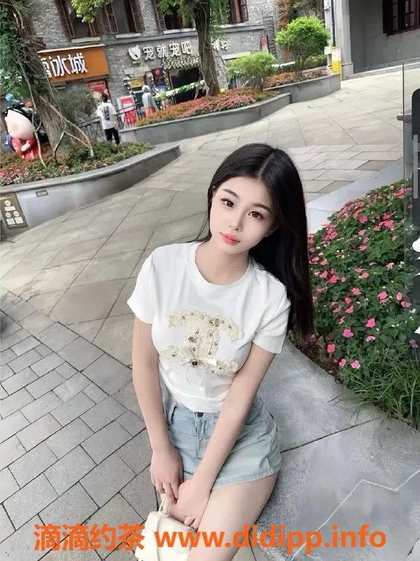 杭州楼凤-上城豆豆，800元私密服务，68kg优质体验