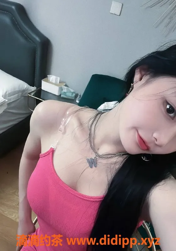 广州楼凤-黄埔嫩妹雨曦，700元/小时，视频验证