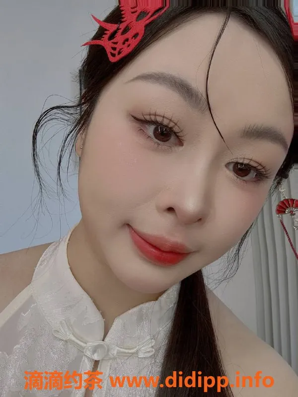 广州楼凤-越秀嫩妹小薯条，700元/次，视频验证！