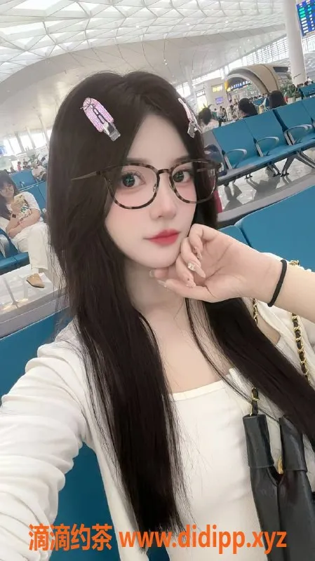 杭州楼凤-余杭宝龙广场御姐二八杠，性价比高！