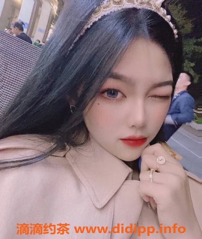 杭州楼凤-萧山区玲奈 158cm 40斤 B罩杯 温柔体贴服务1200元