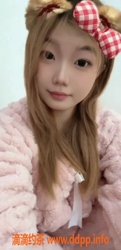 成都楼凤-成华区18岁可爱妹妹，身高160，胸B，口活不错