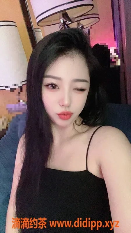 厦门楼凤-思明区小鱼宝，168cm 49kg，服务多样价格合理