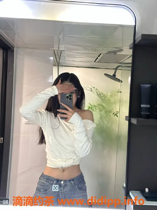 广州楼凤资源信息,天河嫩妹诗琪，甜美舌吻，12P超值体验