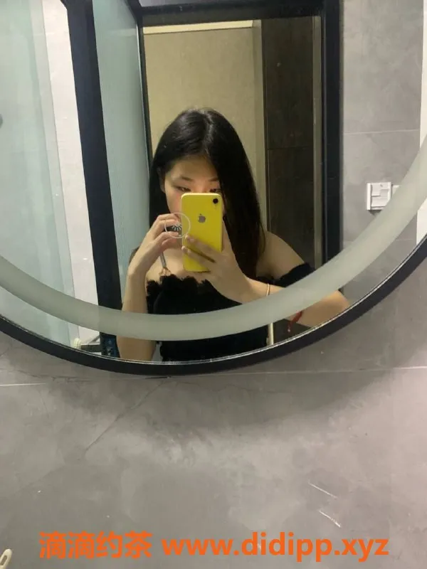 成都楼凤资源信息,成都嫩妹思思，19岁160cm，包夜优惠等你来体验！