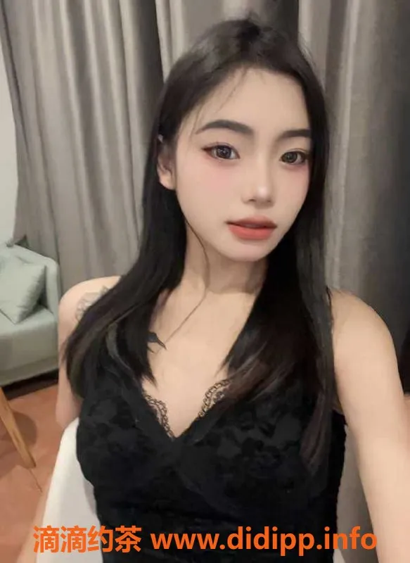 深圳楼凤-龙华紧致嫩妹小语，18岁，600一次！