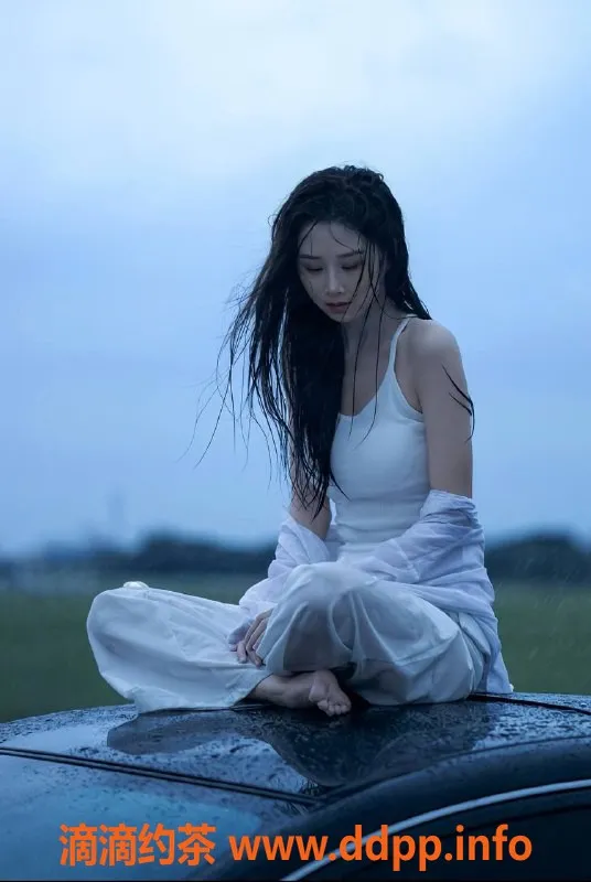 成都楼凤-锦江区小为，服务车少妇，课时费5p起