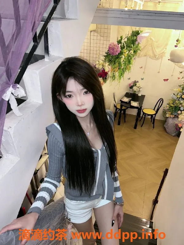 东莞楼凤-常平图图，600元服务超值体验！