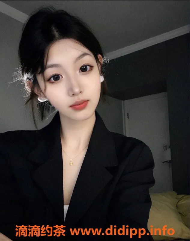 杭州楼凤资源信息,小喜 16岁160cm温柔小奶猫 性感服务任你选