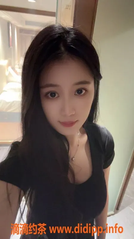 广州楼凤-天河嫩妹小九，700元/1小时，视频验证