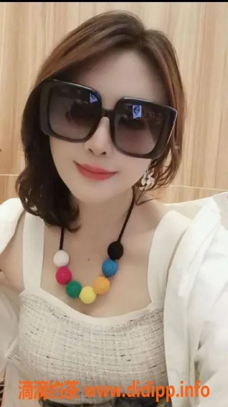 广州楼凤资源信息,番禺极品川妹子啊花，165cm 48kg，服务超赞！