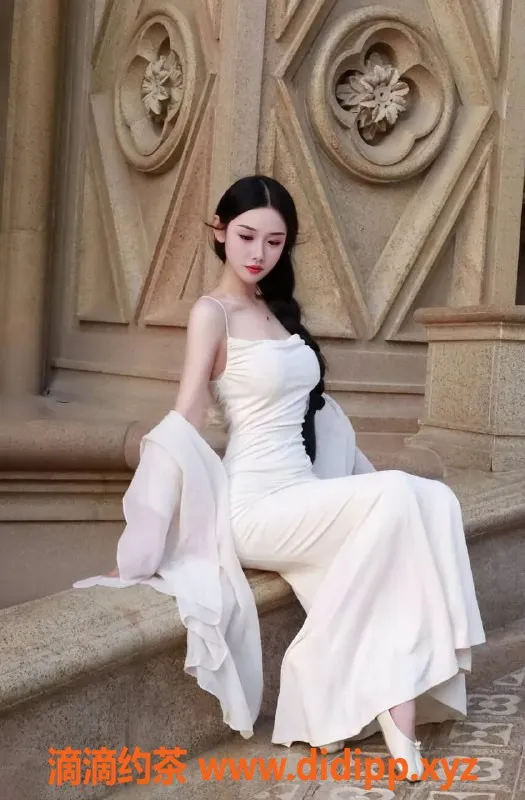 杭州楼凤-上城区圆圆圈圈，170cm火辣校花，2000元超值体验