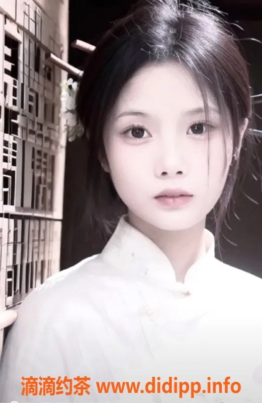 成都楼凤-成都小倩，160cm匀称少女，600元首次体验