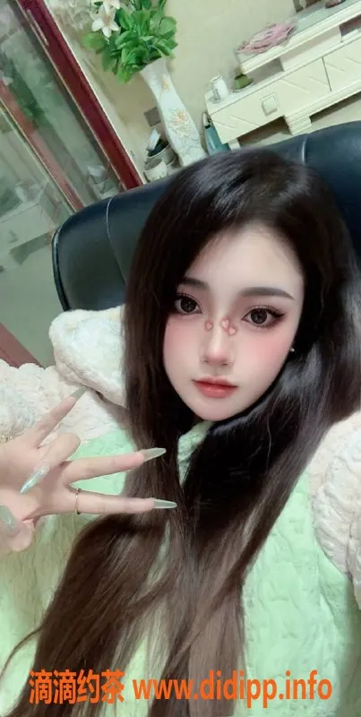 杭州楼凤-拱墅嫩妹颜颜，舌吻69服务仅700元起