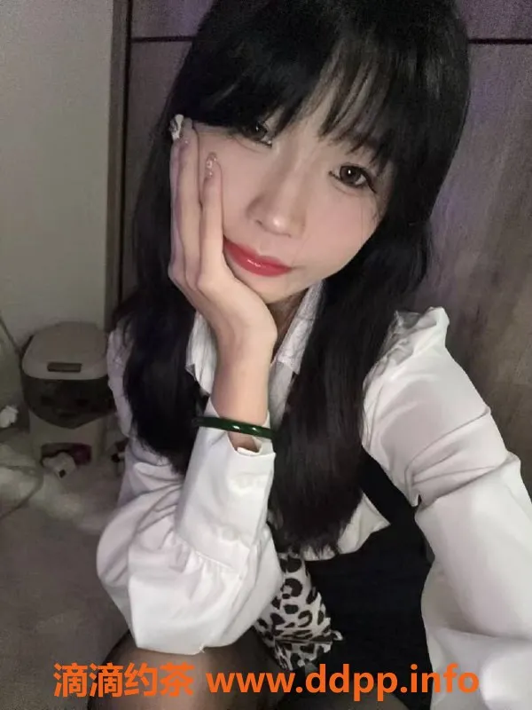 东莞楼凤-大朗洋洋，165cm/36B完美身材，口技一绝