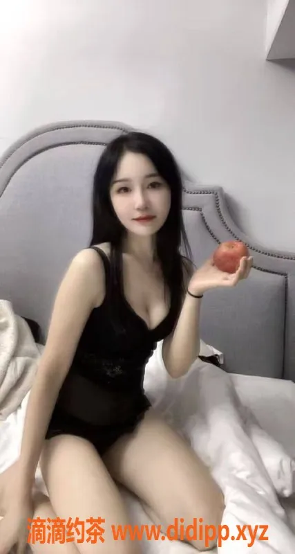 深圳楼凤-龙岗区御姐林佳，700元起，制服服务不容错过