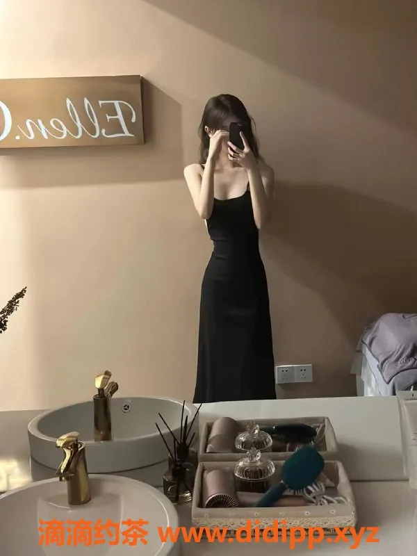 杭州女仆店资源信息,悠悠酱18岁萌妹，性感可爱只需999元/2小时