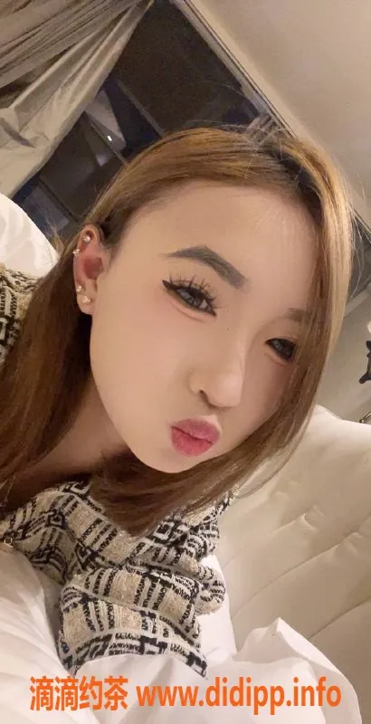 成都楼凤-成都嫩妹珊珊，158cm，70斤，600元超值服务