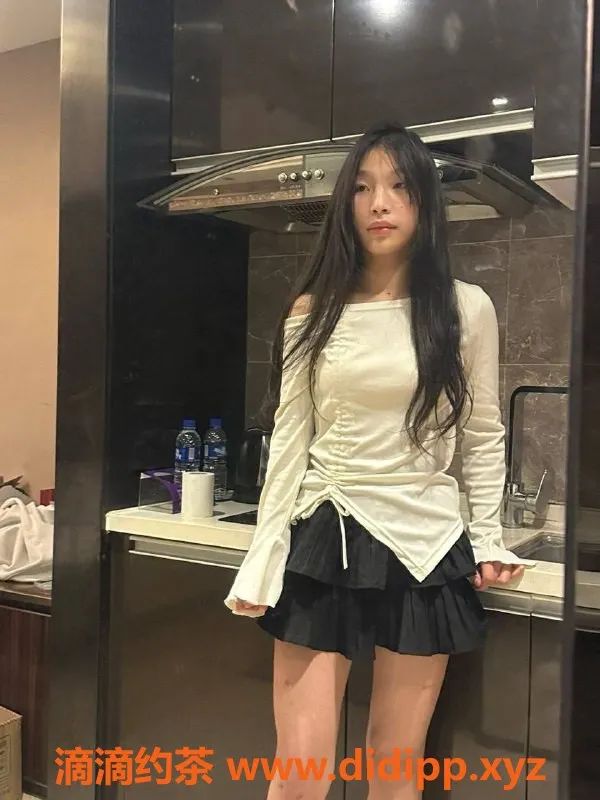 东莞楼凤-南城小诗涵，600起服务，超值体验等你来！