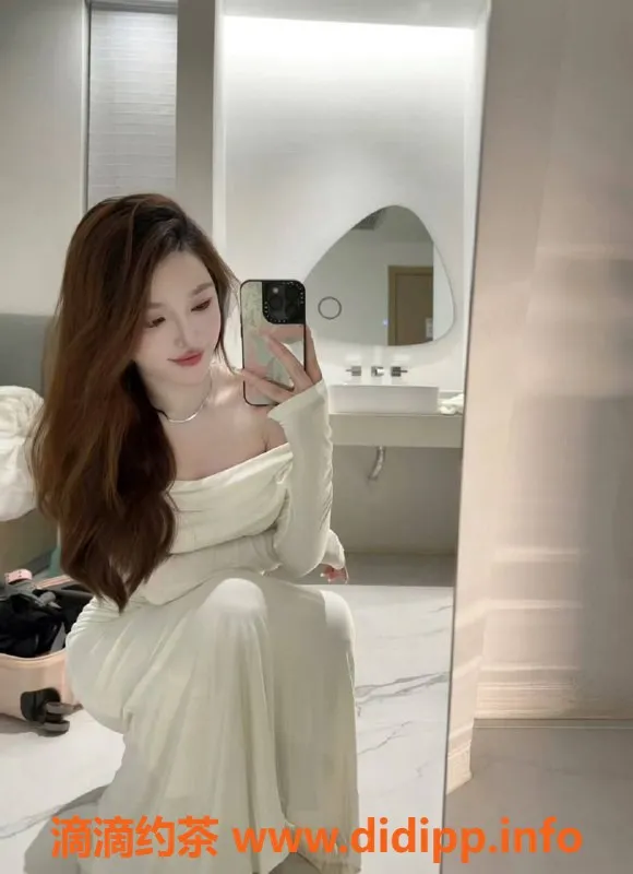 厦门楼凤-集美颜值主播六米高，服务优质可放心体验