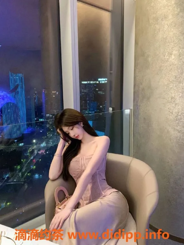 北京楼凤-朝阳小赫斯，3000p网红模特奉上独特体验