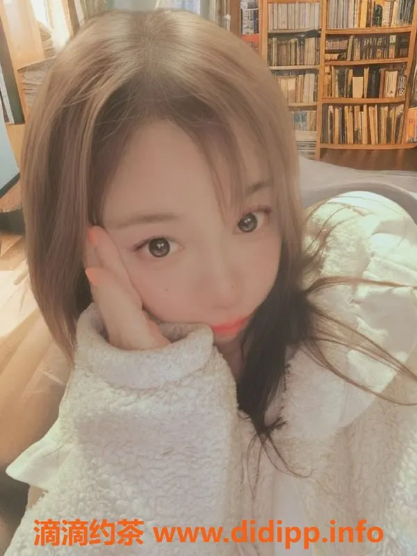 深圳楼凤-深圳可儿火热等待中，服务超给力