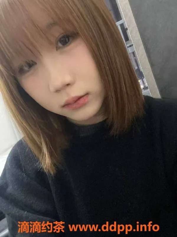 成都楼凤资源信息,奶昔，165身高，匀称身材，600元一次