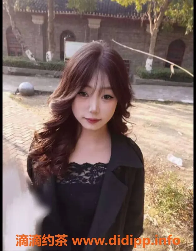 广州楼凤-天河嫩妹桃桃，700/1视频验证服务