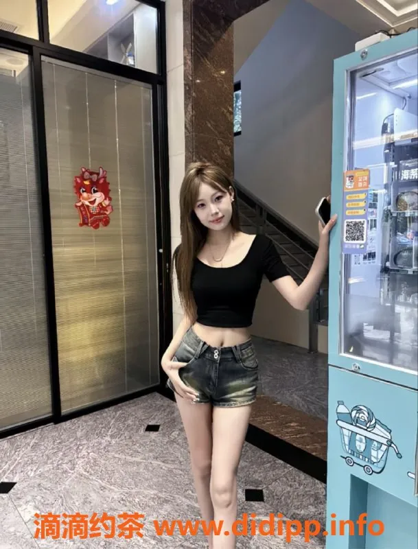 广州上门服务-广佛乐乐：06后学生妹上门服务，超靠谱