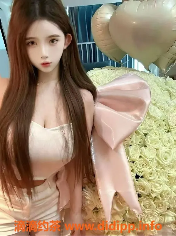 杭州楼凤-滨江嫩妹柒柒，颜值巨乳，服务偏贵