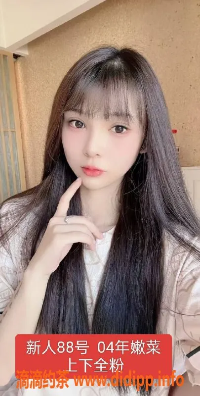 上海spa会所-浦江镇推油服务，00后妹子499元，双飞优惠