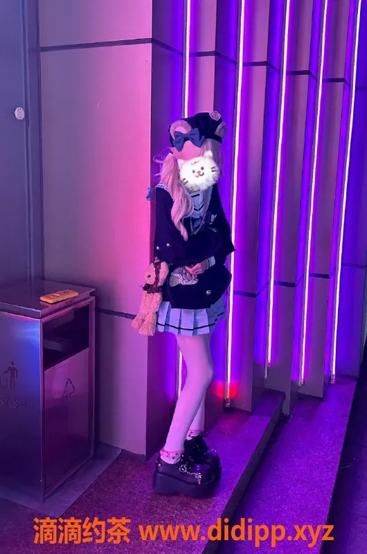 厦门女仆店-厦门女友般陪玩，718元/小时，18岁高颜值