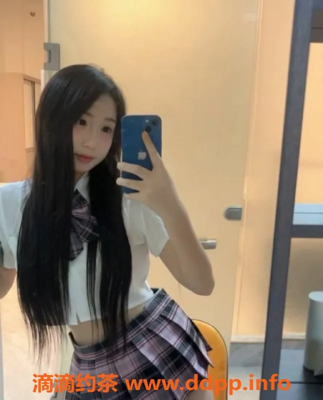 广州楼凤-天河77号：600元舌吻、洗吹服务体验