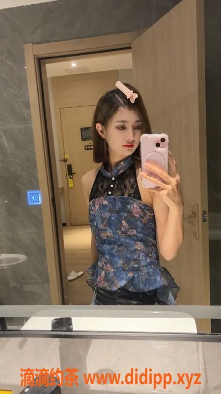 成都楼凤-成华区小莲，颜值高B+胸，80斤超有料！