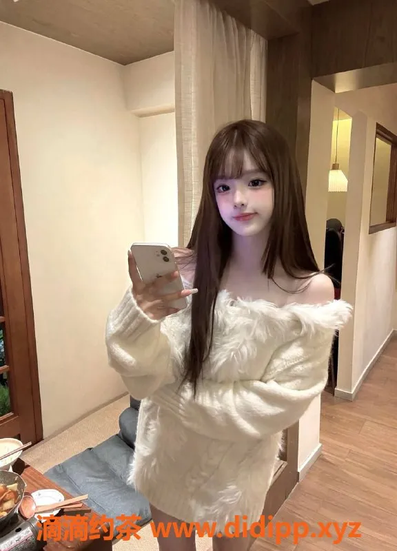 杭州楼凤-18岁西西，160cm，90斤，沐浴调情服务