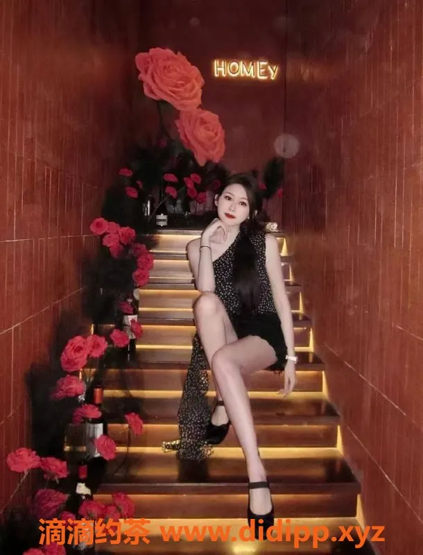 深圳楼凤-南山区御姐芊芊，900元体验制服服务