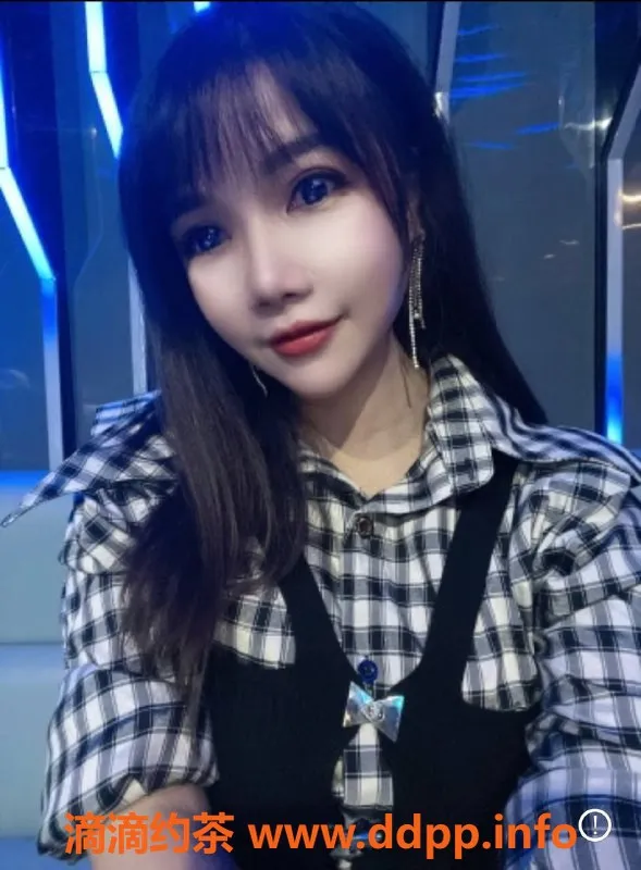 广州楼凤-天河小白兔，600元人妻服务，有视频验证