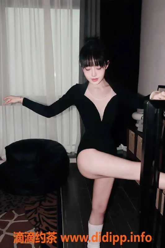 深圳楼凤-福田区嫩姐可儿，1600元带你体验制服激情