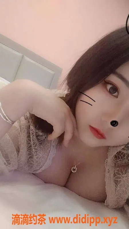 广州楼凤-天河御姐小樱，500元视频验证服务来袭