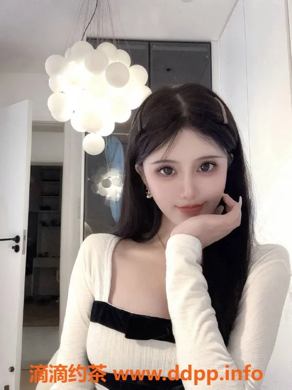 广州楼凤-天河Jun宝，20P御姐小姐姐，超大胸气质佳