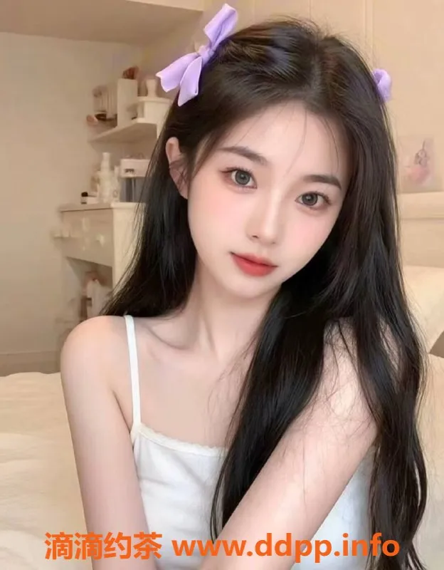 广州楼凤-外出嫩妹小甜甜，舌吻鸳鸯浴体验，20PP价位