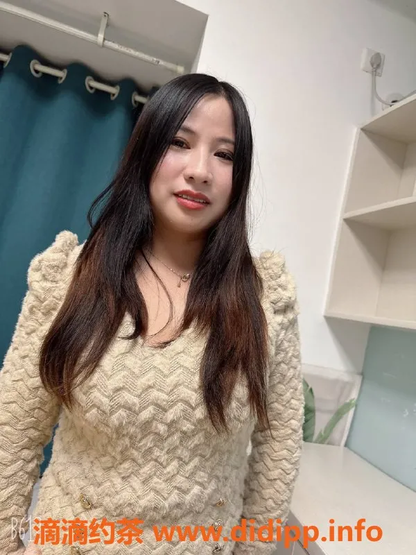 长沙楼凤-雨花区秀秀，特价500，服务超棒！