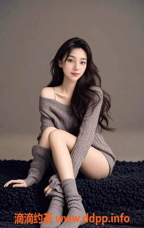 厦门楼凤-思明区雨薇 162cm 48kg 600元起 丝袜共浴服务