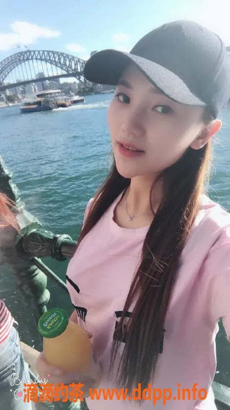 厦门楼凤-思明区雨薇 162cm 48kg 600元起 丝袜共浴服务