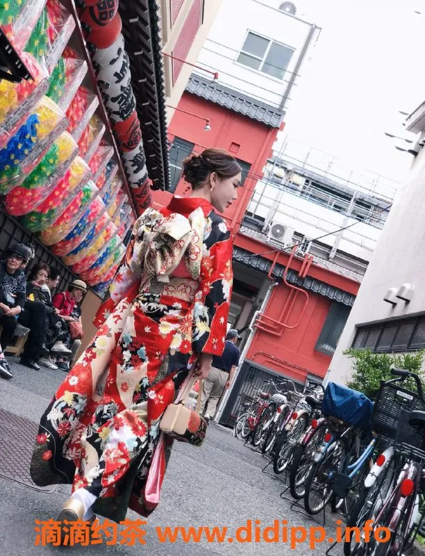 杭州楼凤-上城区混血小仓—24岁魅惑佳人，1000元约会无限次服务！