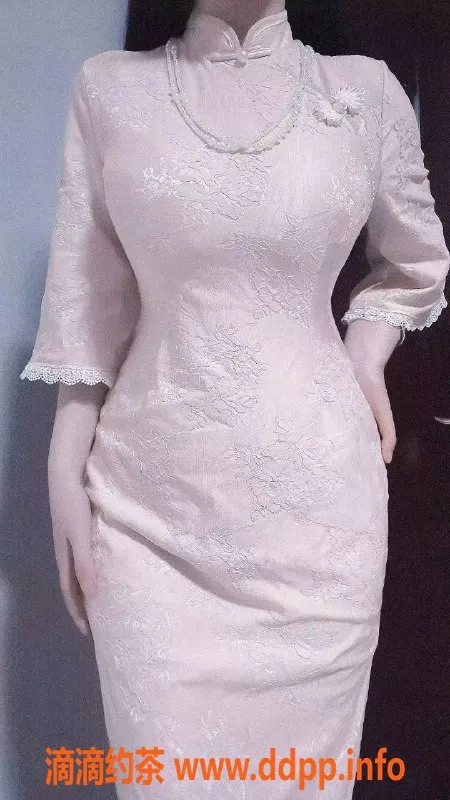 杭州楼凤-滨江茶茶，巨乳诱惑，800元起服务