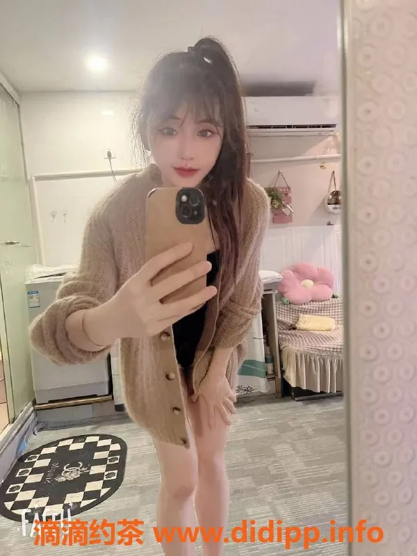 杭州楼凤资源信息,拱墅微微，800元御姐一字马服务