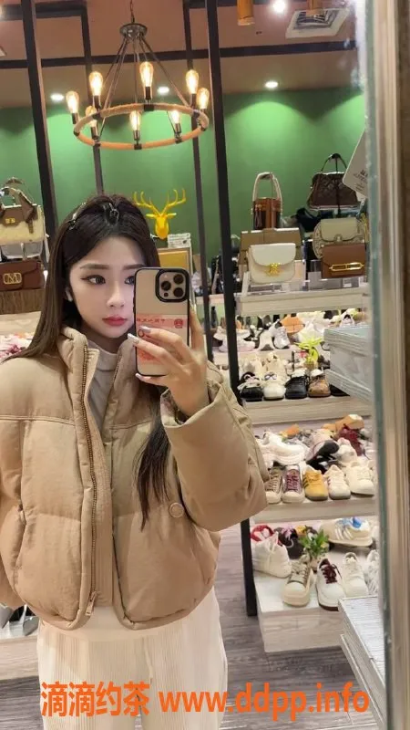 杭州楼凤资源信息,拱墅知恩，嫩妹69互舔服务，价格900起